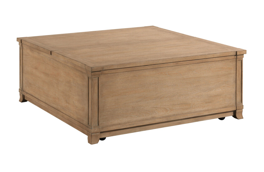 WOODFIELD SQUARE COFFEE TABLE Room 3