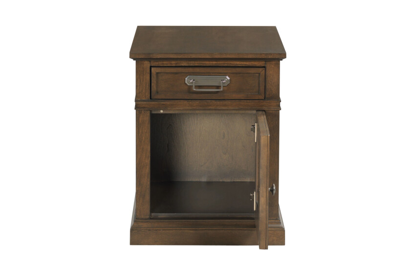 CHAIRSIDE CHEST-SABLE Room 1