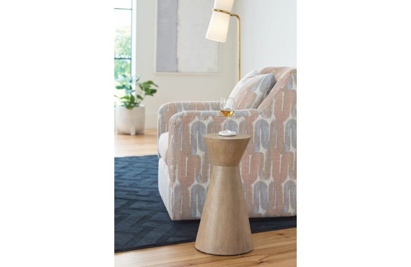 ROUND ACCENT TABLE Room 1