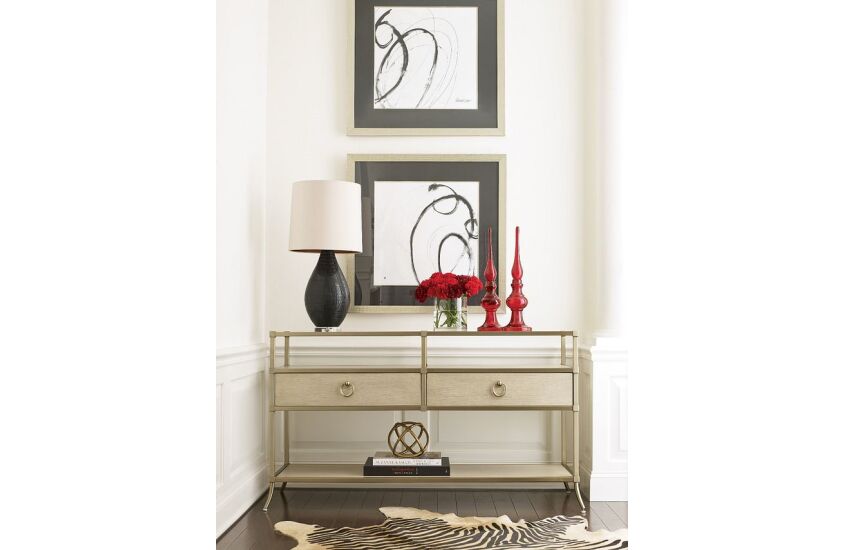 CAPRI CONSOLE TABLE Room Scene 1