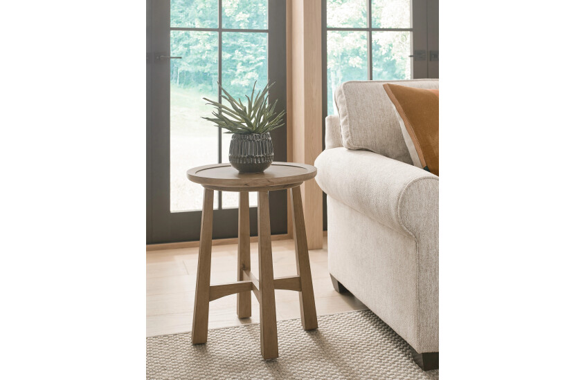 ROUND END TABLE Room 1