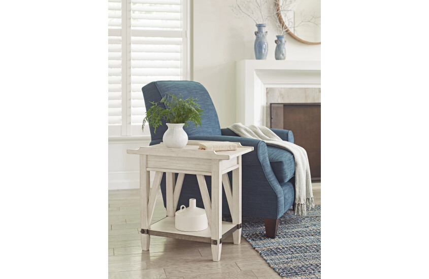 RECTANGULAR CHAIRSIDE TABLE Room 1