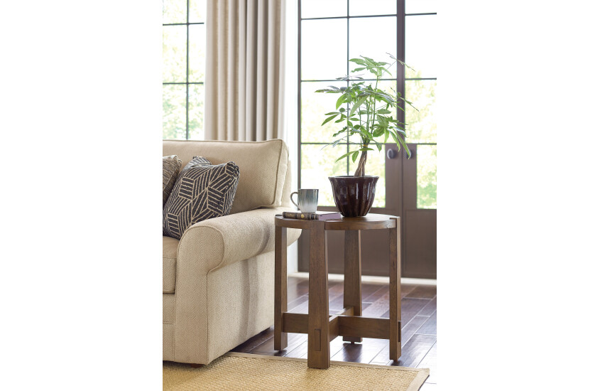 ROUND END TABLE Room 1