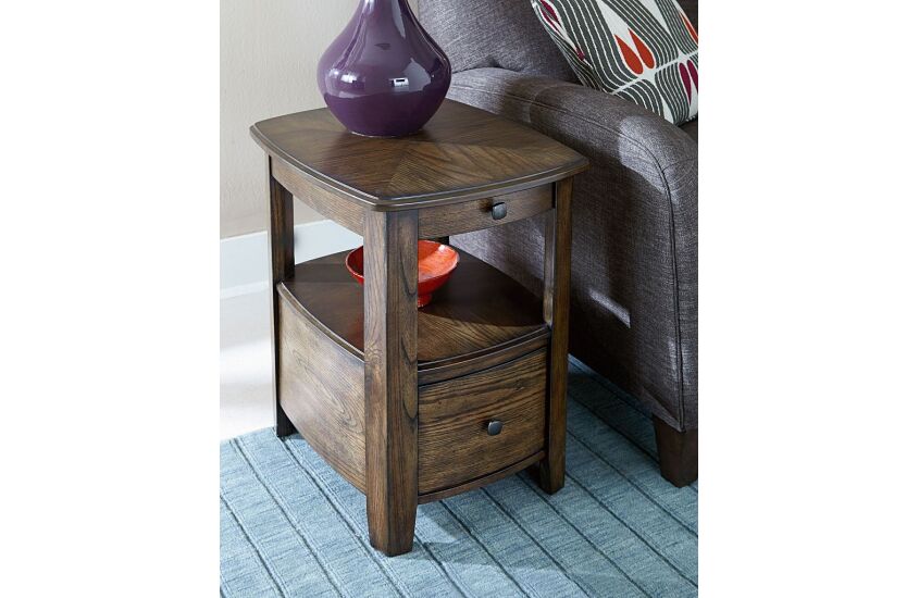 CHAIRSIDE TABLE Room 1