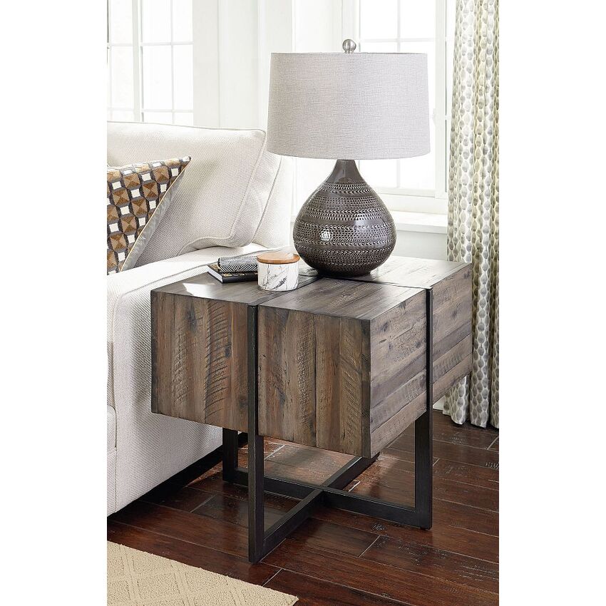 ACCENT END TABLE - 2