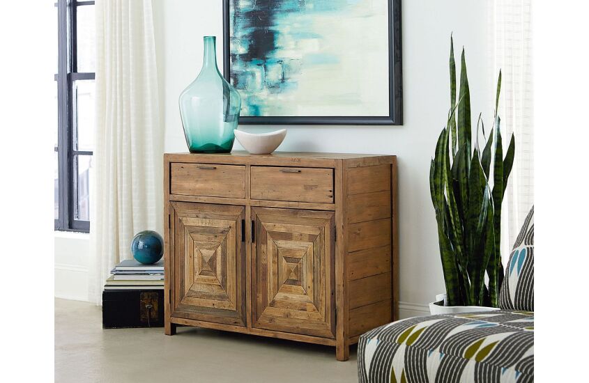 ACCENT CABINET Room 1